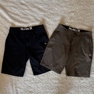 Hurley Men's Black and Tan Flat Front Shorts